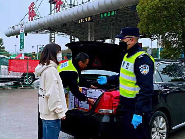 愛心捐贈4