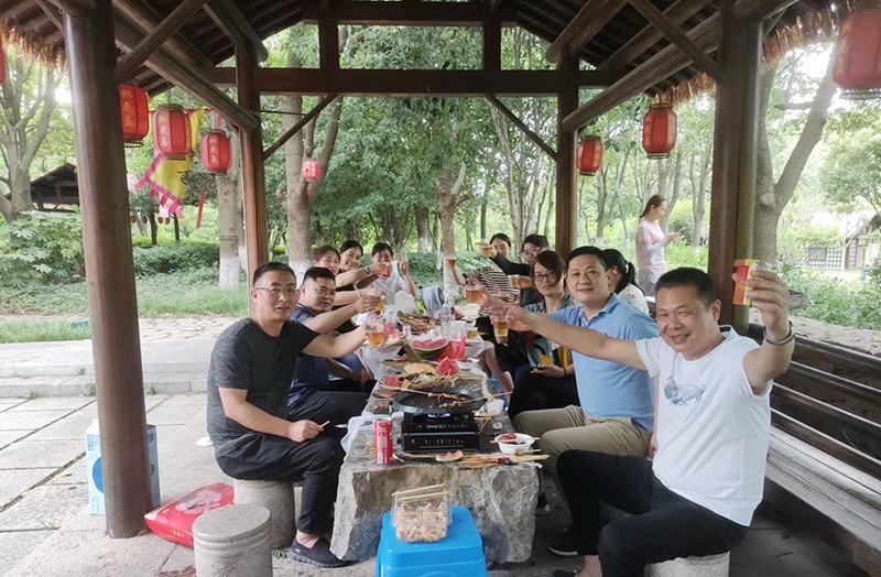 91香蕉视频在线观看塑業（yè）在暨陽（yáng）湖生態園桃花島舉行團建活動 圖3