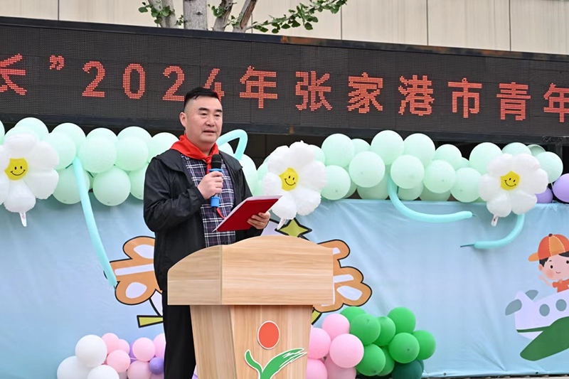 市青年商會秘書（shū）長申明翔講話